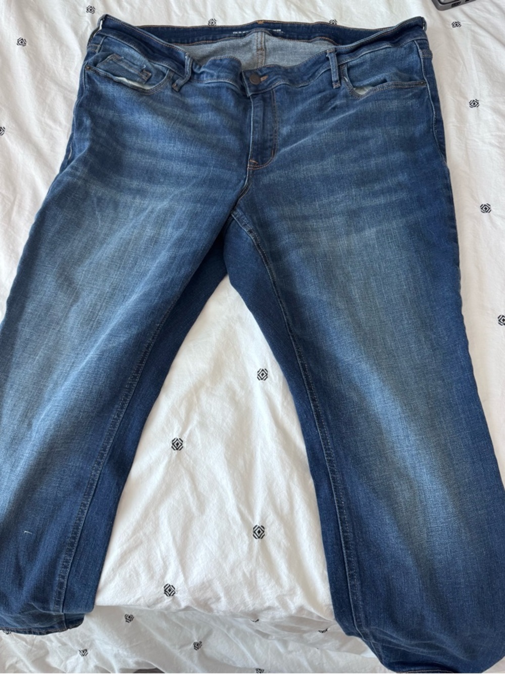 Old Navy Women's Skinny Jeans - Dark Blue Wash